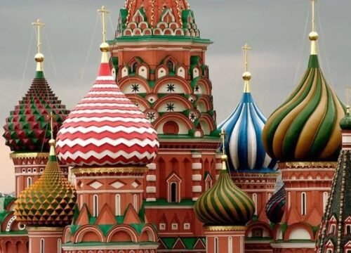 Dos Mundos, Un Viaje: Turquía y Rusia